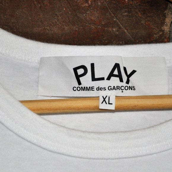 T163 COMME DES GARCONS Play WHITE T-SHIRT Red Camo Double Heart & Patch Youth XL - Picture 4 of 5
